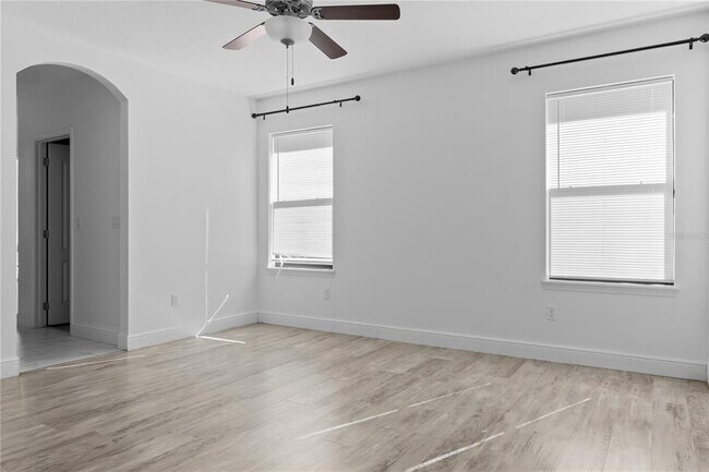 Building Photo - 2926 Siesta View Dr