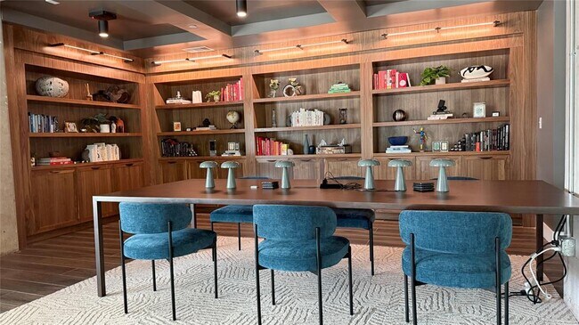 Building Photo - 4315 S Congress Ave