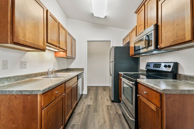 Building Photo - 838 N Thompson Dr