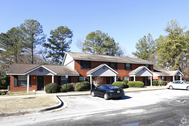 Primary Photo - Piedmont Woods Apartments