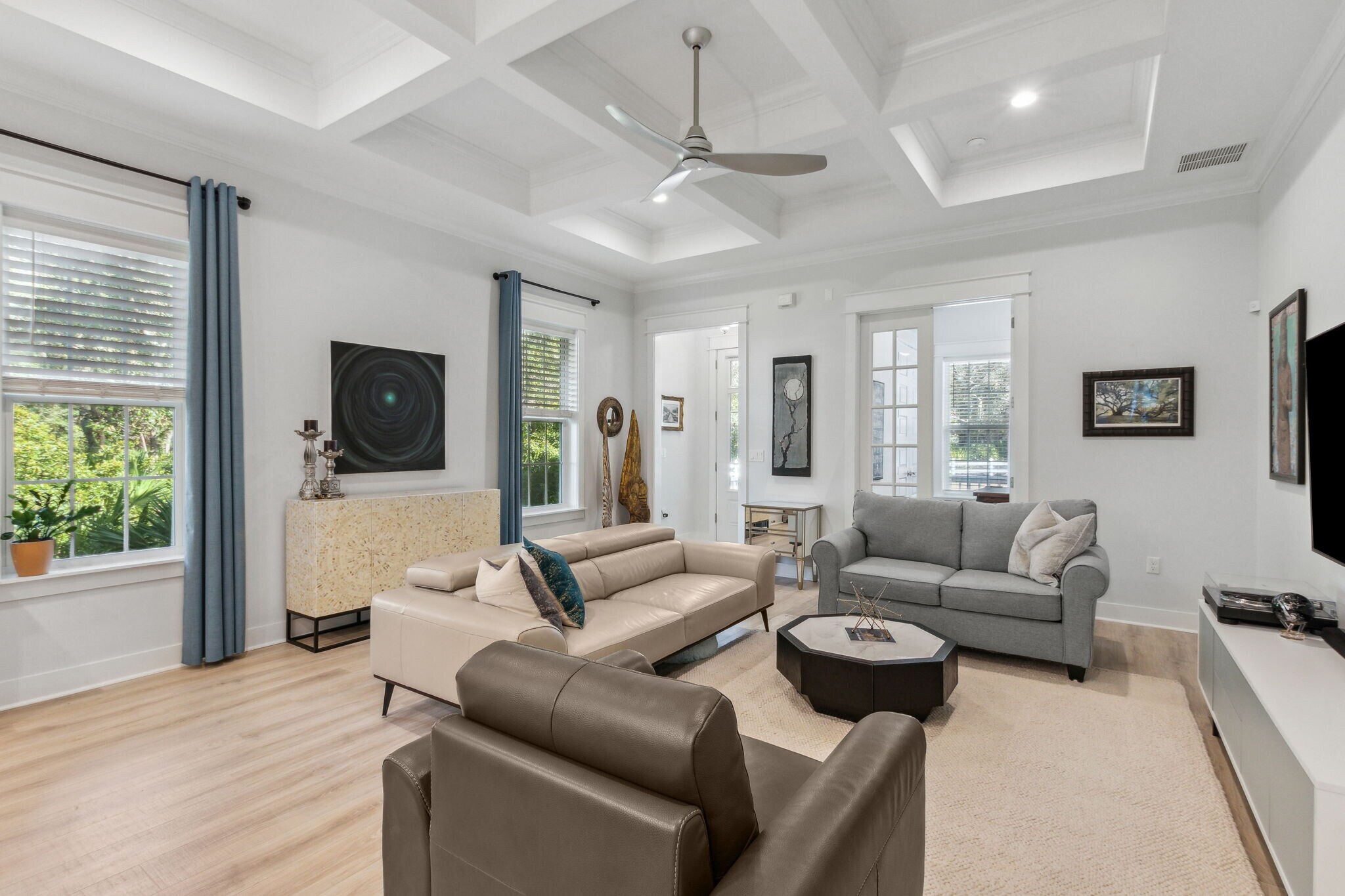 Building Photo - 1539 Coastal Oaks Dr