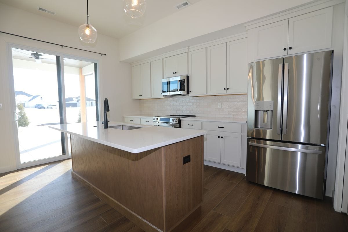 Building Photo - 4404 Kingston Heath Dr