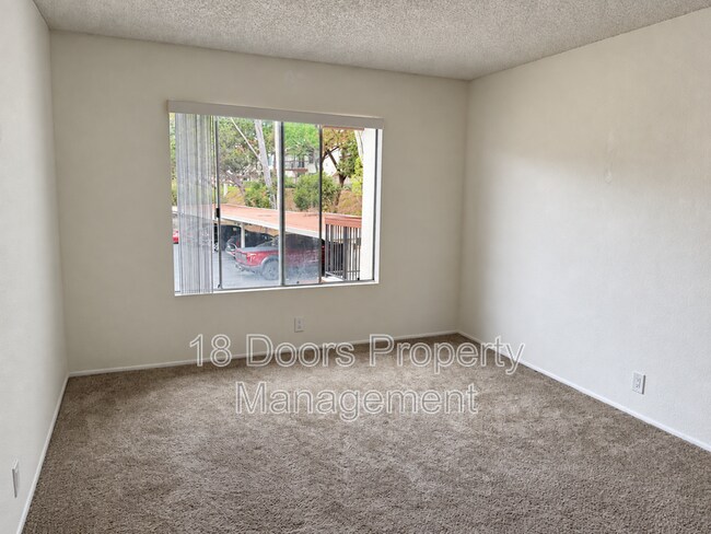 Building Photo - 4090 Rosenda Ct
