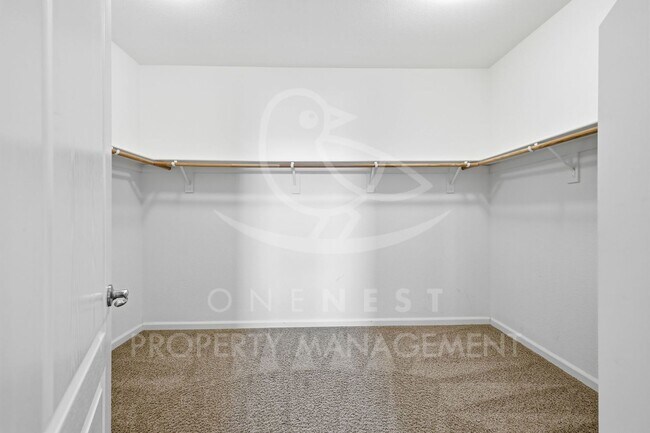 Building Photo - 2127 Ranch View Dr