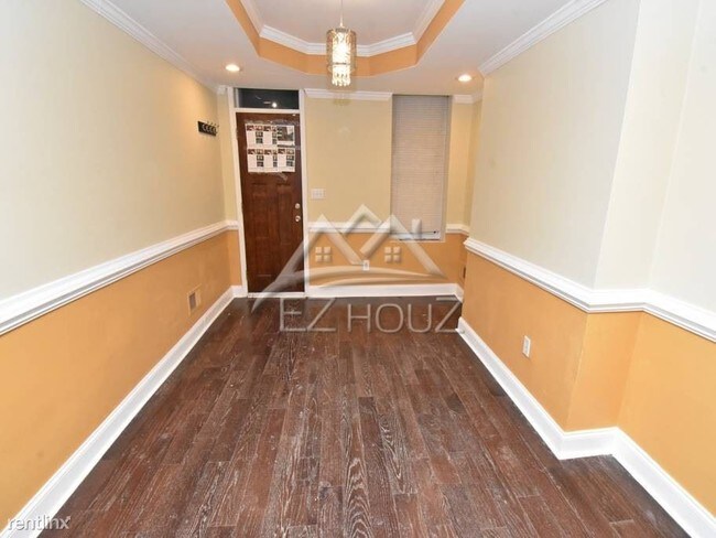 Building Photo - 2 br, 2 bath Apartment - 203 N Montford Ave