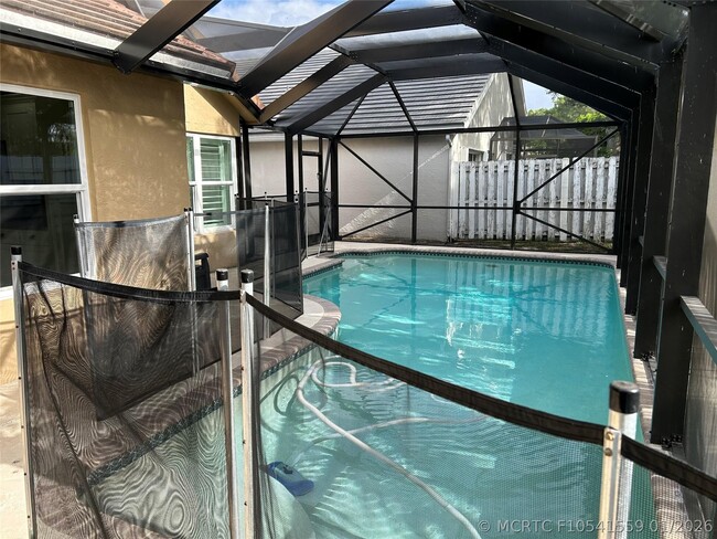 Building Photo - 7430 Ashley Shores Cir