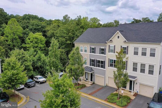 Building Photo - 803 Woodstream Blvd