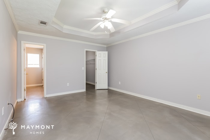 Building Photo - 102 Red Oak Cove