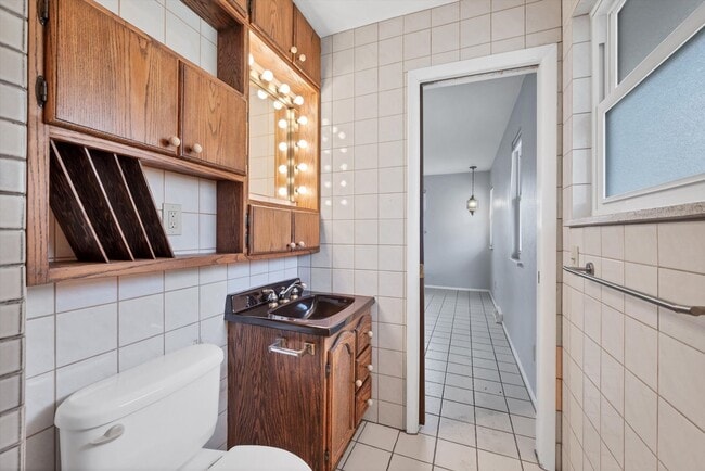 Building Photo - Beautiful 4 Bedroom Home in Wheatridge!!