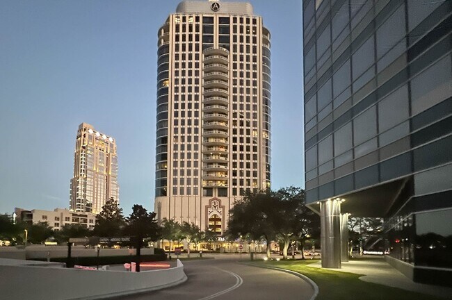 Building Photo - 1409 Post Oak Blvd