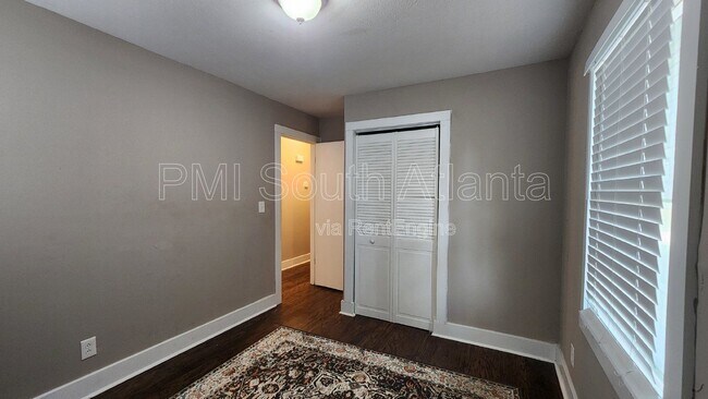 Building Photo - 157 Sunrise Cir