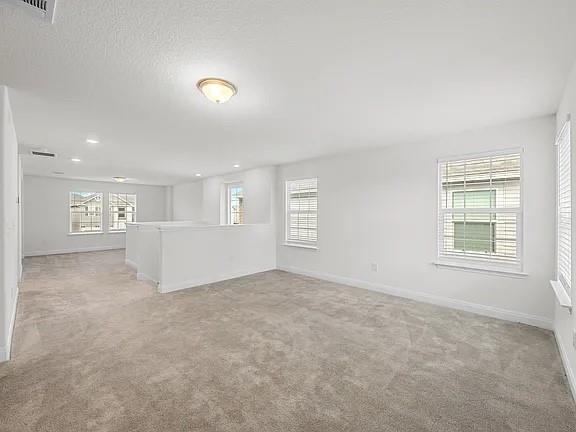 Building Photo - 528 Ayinger Ln