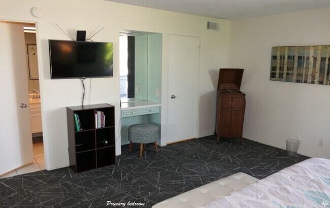 Building Photo - Canyon View Estates,Palm Springs,Furnished, Seasonal Terms