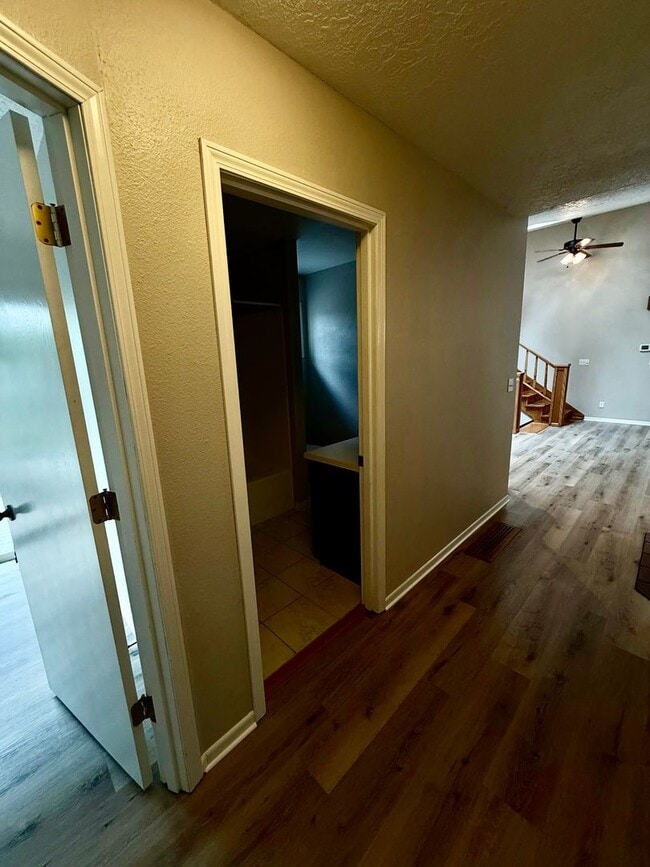 Building Photo - Stylish & Spacious West Salem Home 3Bed/2Bath