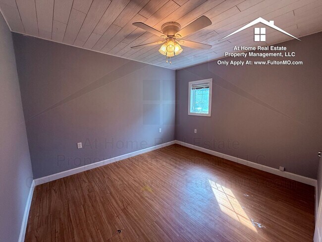 Building Photo - 800 Churchill Rd