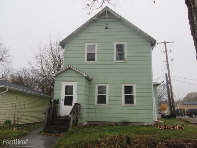 Building Photo - 511 1st Ave S