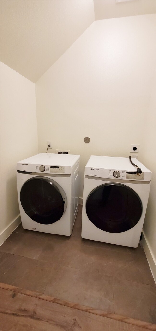 Building Photo - 2980 Alice St