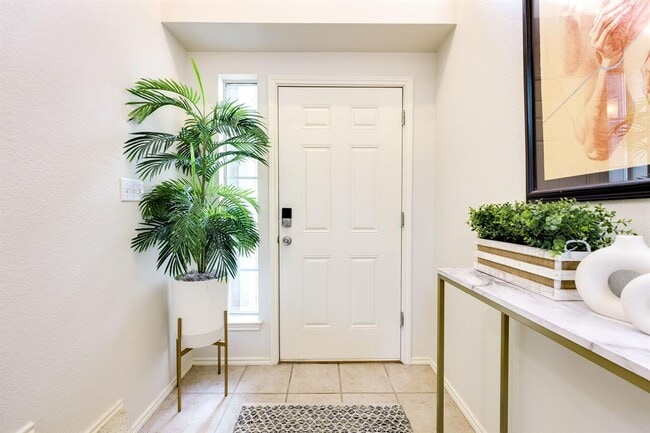 Building Photo - 4501 Whispering Valley Dr