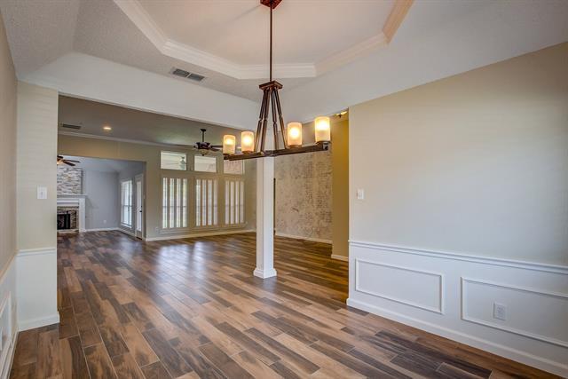 Building Photo - 5501 Gateway Ln