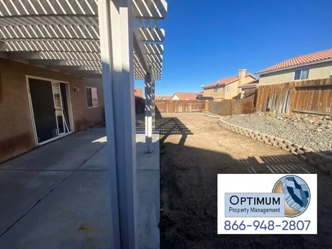 Building Photo - Spacious 4-Bedroom Home with 3-Car Garage ...