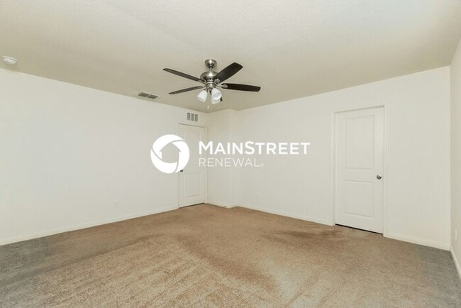 Building Photo - 3 Bedroom Pet-Friendly Home in SAINT HEDWIG, TX with Main Street Renewal