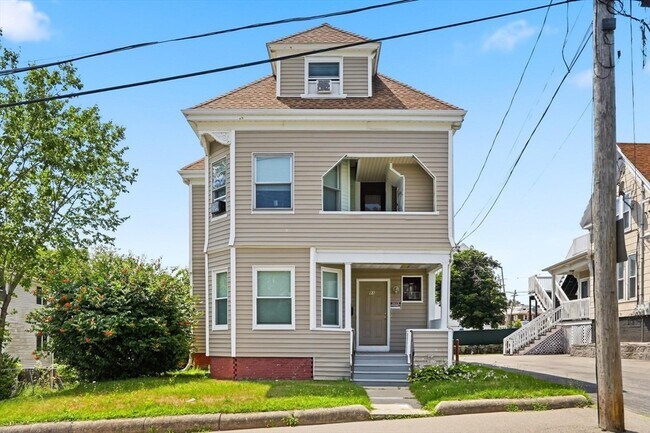 Building Photo - 88 Weston St