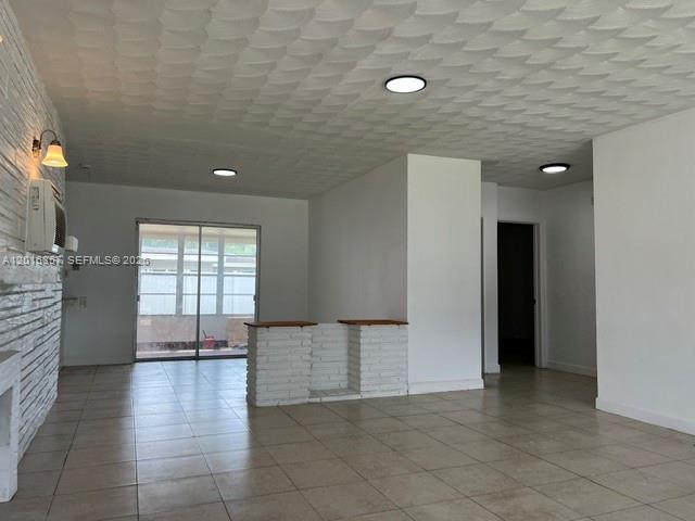 Building Photo - 2201 N 57th Ave