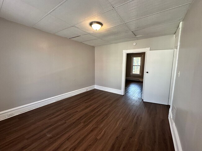 Building Photo - 512 Spruce St
