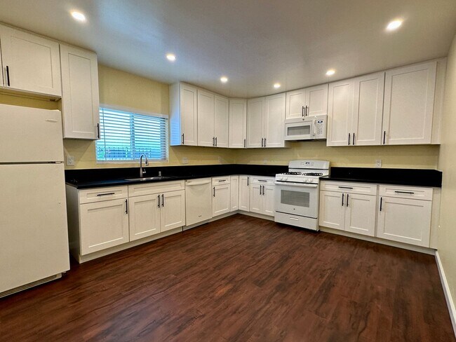 Building Photo - 3626 31st St