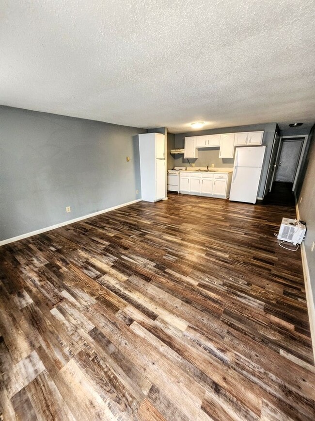 Building Photo - New Listing in Marion IN