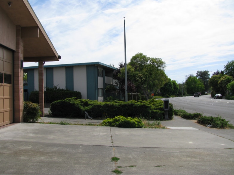 Building Photo - 7300 Boris Ct