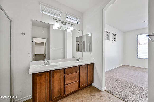 Building Photo - 14536 W Acapulco Ln