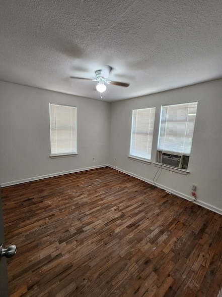 Building Photo - 112 1st Ave N