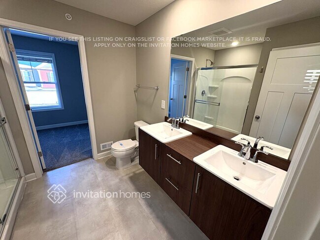 Building Photo - 10946 Zest St NE