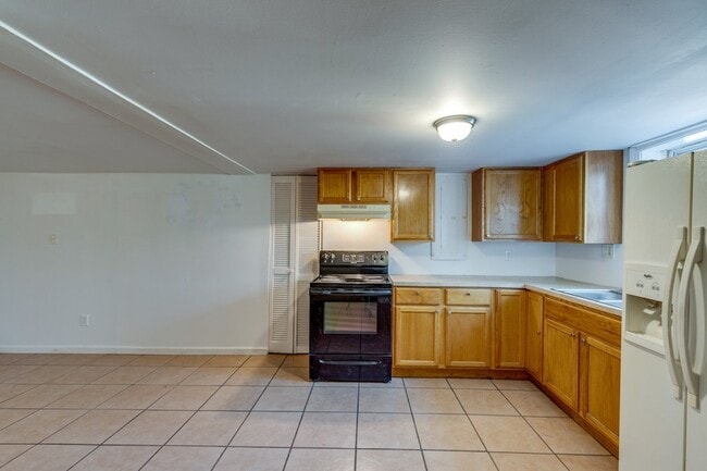 Building Photo - 2728 Nodyne Dr