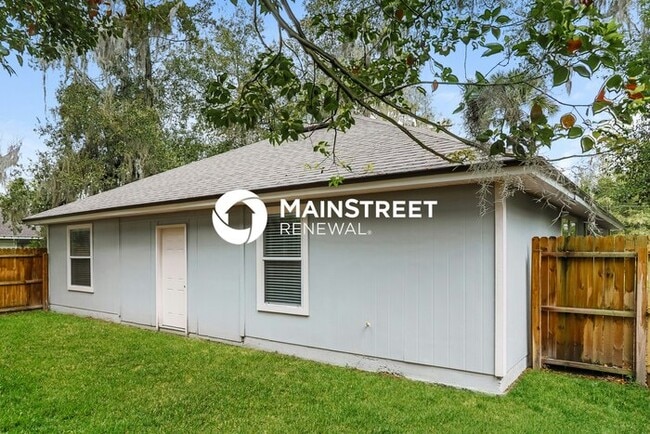 Building Photo - 3 Bedroom Pet-Friendly Home in Green Cove Springs, FL with Main Street Renewal