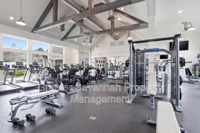 Building Photo - 130 Danbury Ct