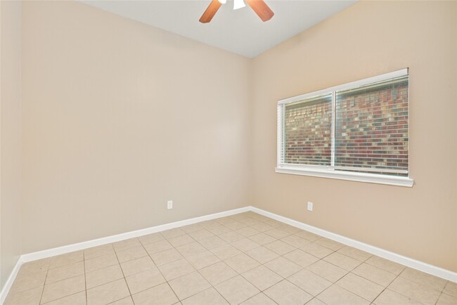 Building Photo - 10506 Pleasant Villas Ln