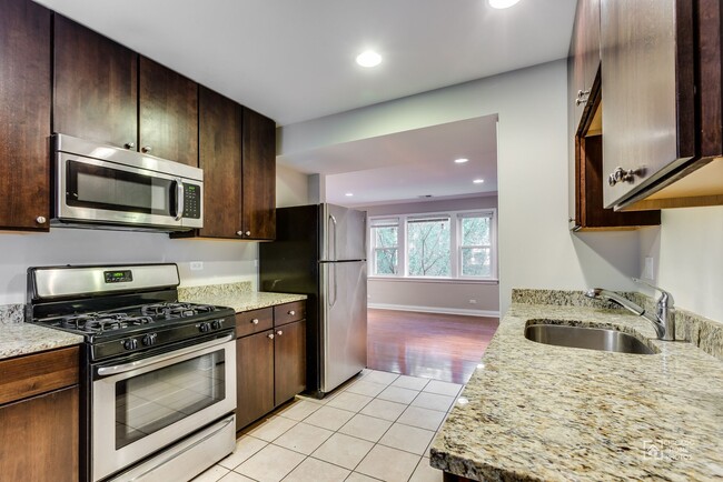 2B - Kitchen - Brummel 623-631 Evanston