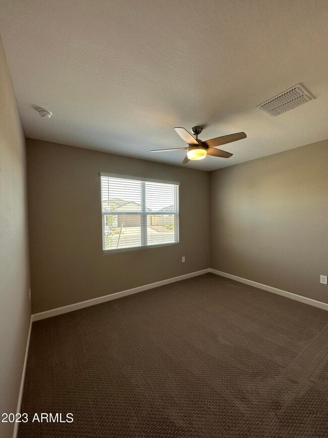 Building Photo - 1128 E Horro Rd