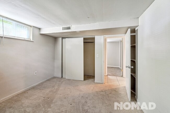 Building Photo - Charming 3BR House in Denver