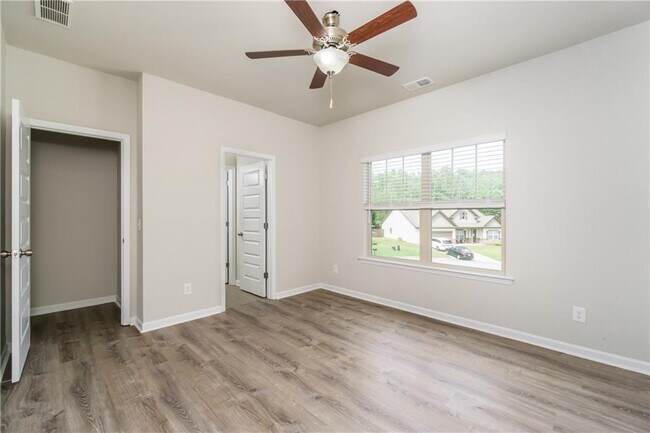 Building Photo - 67 Summer House Ct