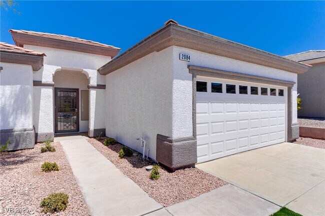 Building Photo - 2084 Tiger Links Dr