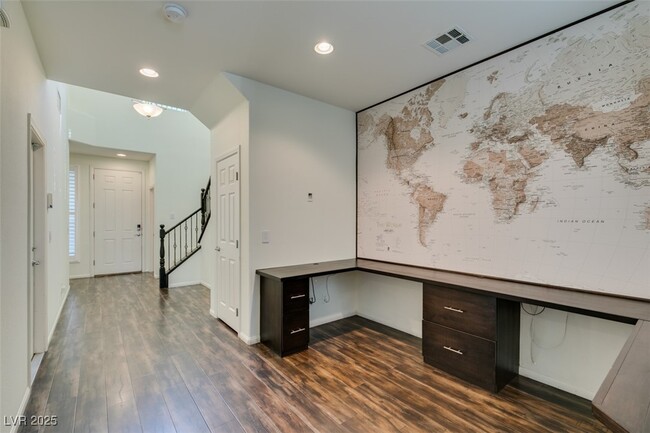 Building Photo - 8039 Kemblefield Ave