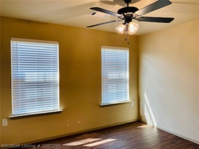 Building Photo - 6811 Veterans Ave