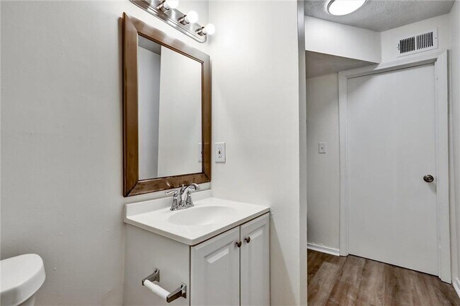 Building Photo - 4371 Springwood Terrace