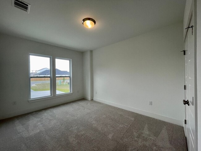 Building Photo - Beautiful home In Ascension!