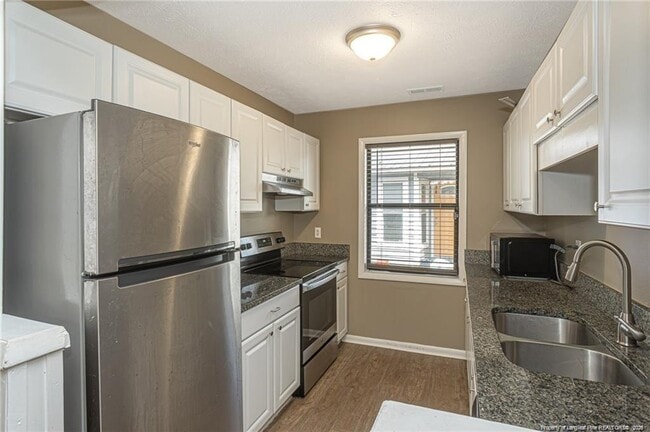 Building Photo - 6972 Timberwood Dr