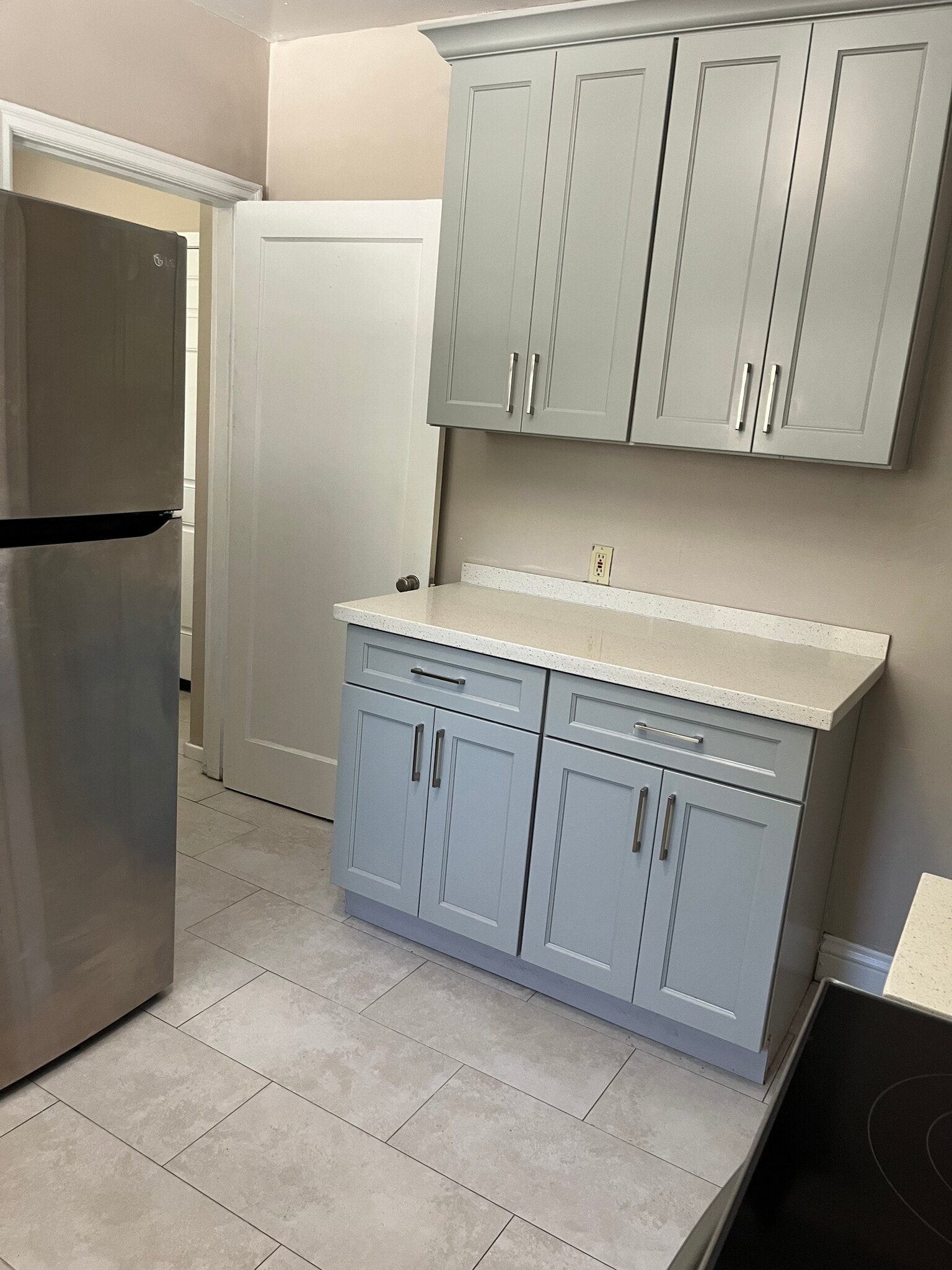 Kitchen - 2306 Pacheco St