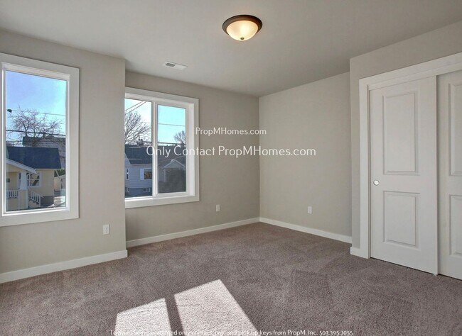 Building Photo - Modern Home in Highly Sought-After Piedmont Neighborhood!